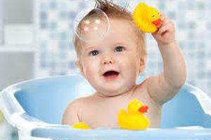 Яку ванну вибрати для дитини?