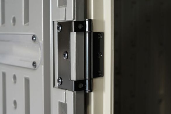 Садовий будиночок для інструментів CoverTech CT095 378&times;250 см &mdash; просторе господарське приміщення для зберігання
