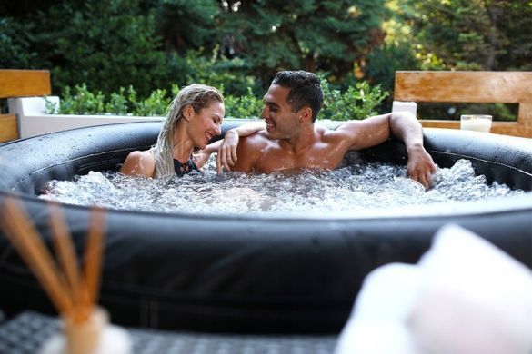 SPA джакузи с гидромассажем &ndash; надувное SPA для 4 человек с озонатором и подогревом.