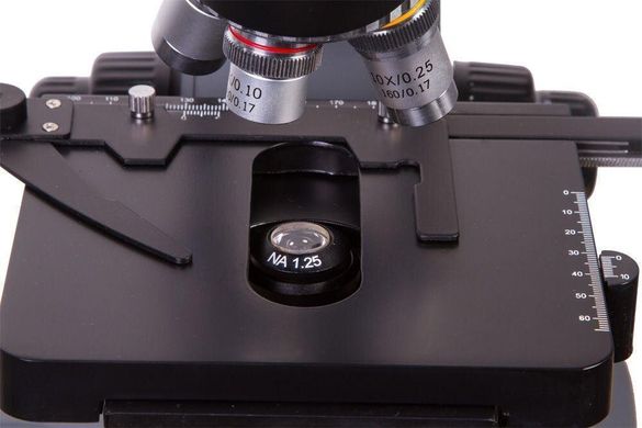 Микроскоп тринокулярный Levenhuk 740T 40-2000x