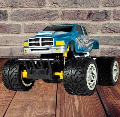 Радіокерований позашляховик великого авто RC