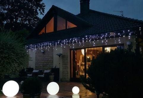 Новорічна гірлянда бахрома 8 м 200 LED (Холодний білий з синім спалахом)